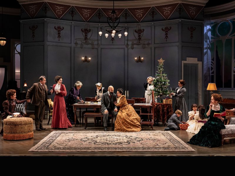 Dans « Leopoldstadt » au Théâtre Shakespeare, le chagrin d'une perte indicible