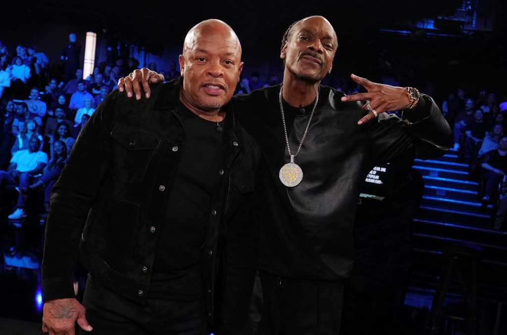 Snoop Dogg et Dr. Dre sortent leur album « Missionary » : écoutez-le maintenant
