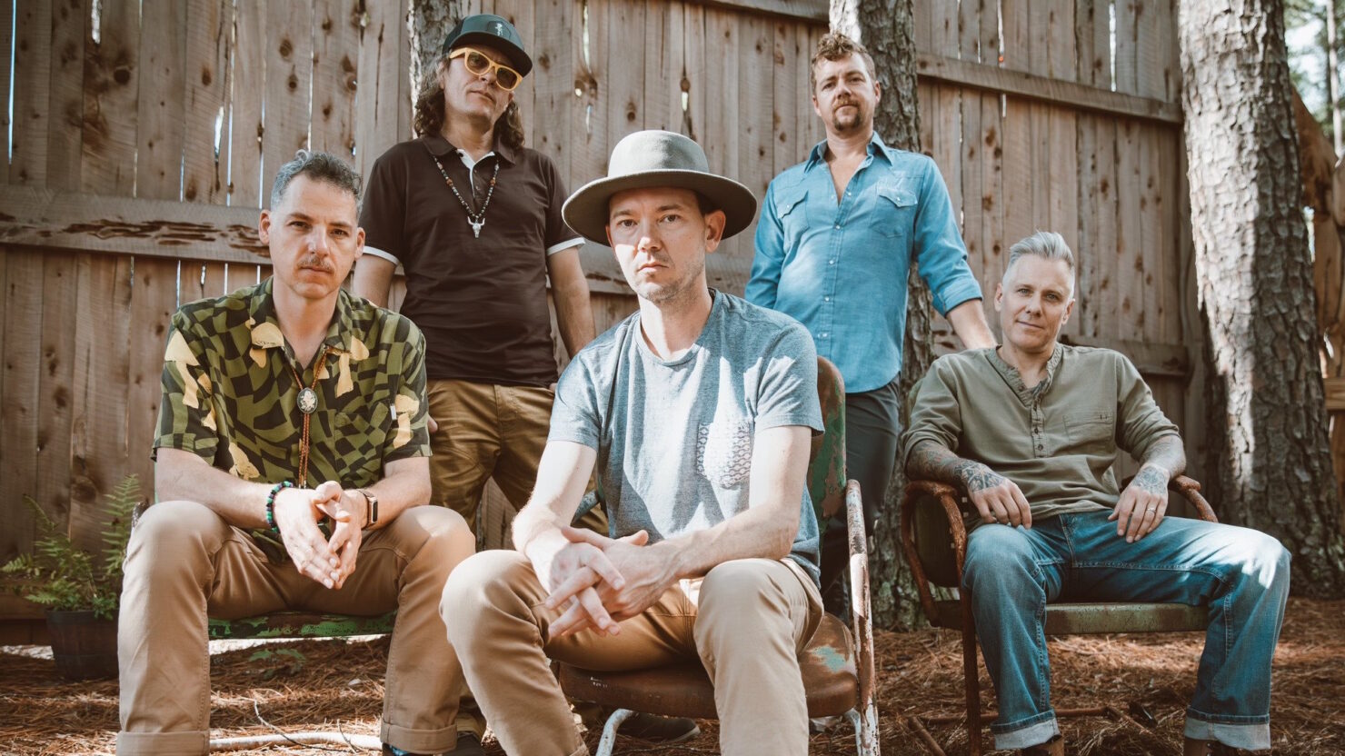 The Infamous Stringdusters ajoutent des dates de tournée en 2025