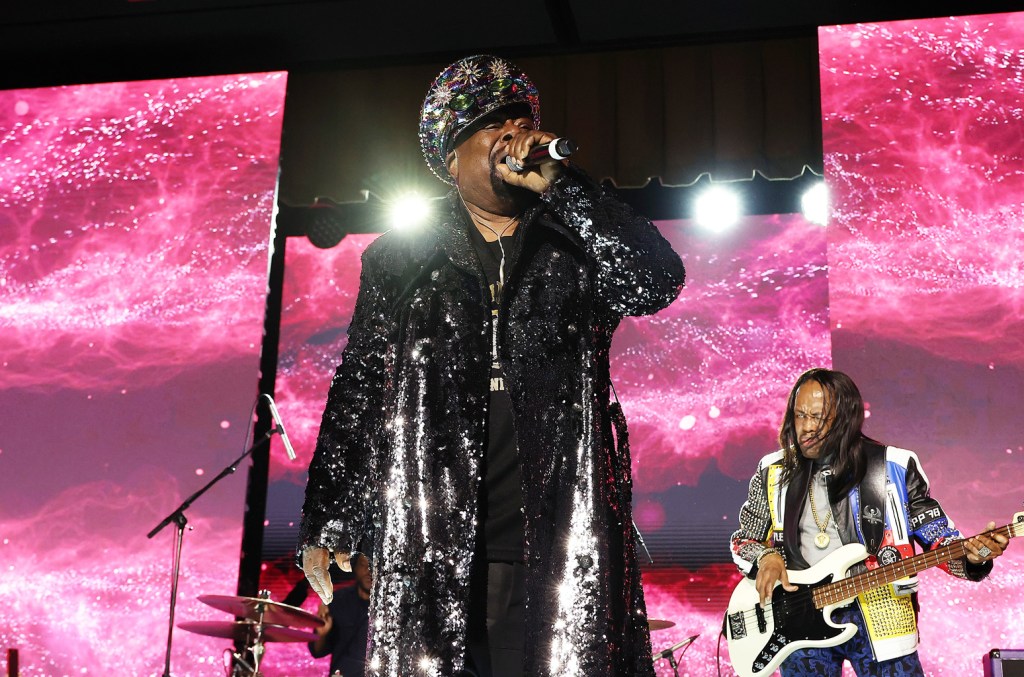 George Clinton, Doobie Brothers, Mike Love des Beach Boys et d'autres sont intronisés au Temple de la renommée des auteurs-compositeurs 2025 : liste complète