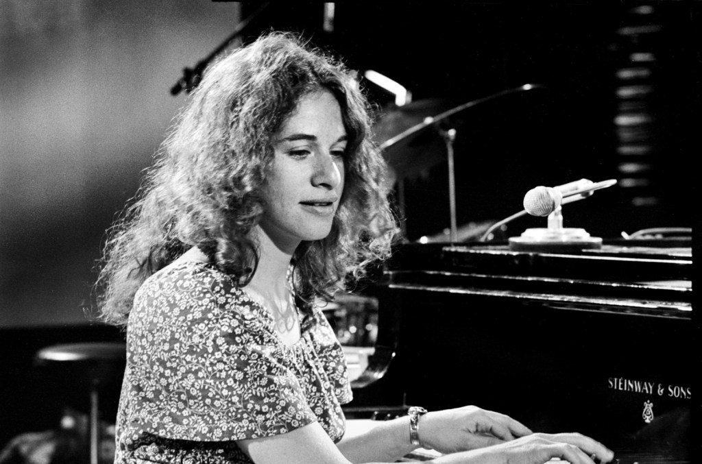 L'album pour enfants de Carole King de 1975, "Really Rosie", revient en vinyle pour son 50e anniversaire