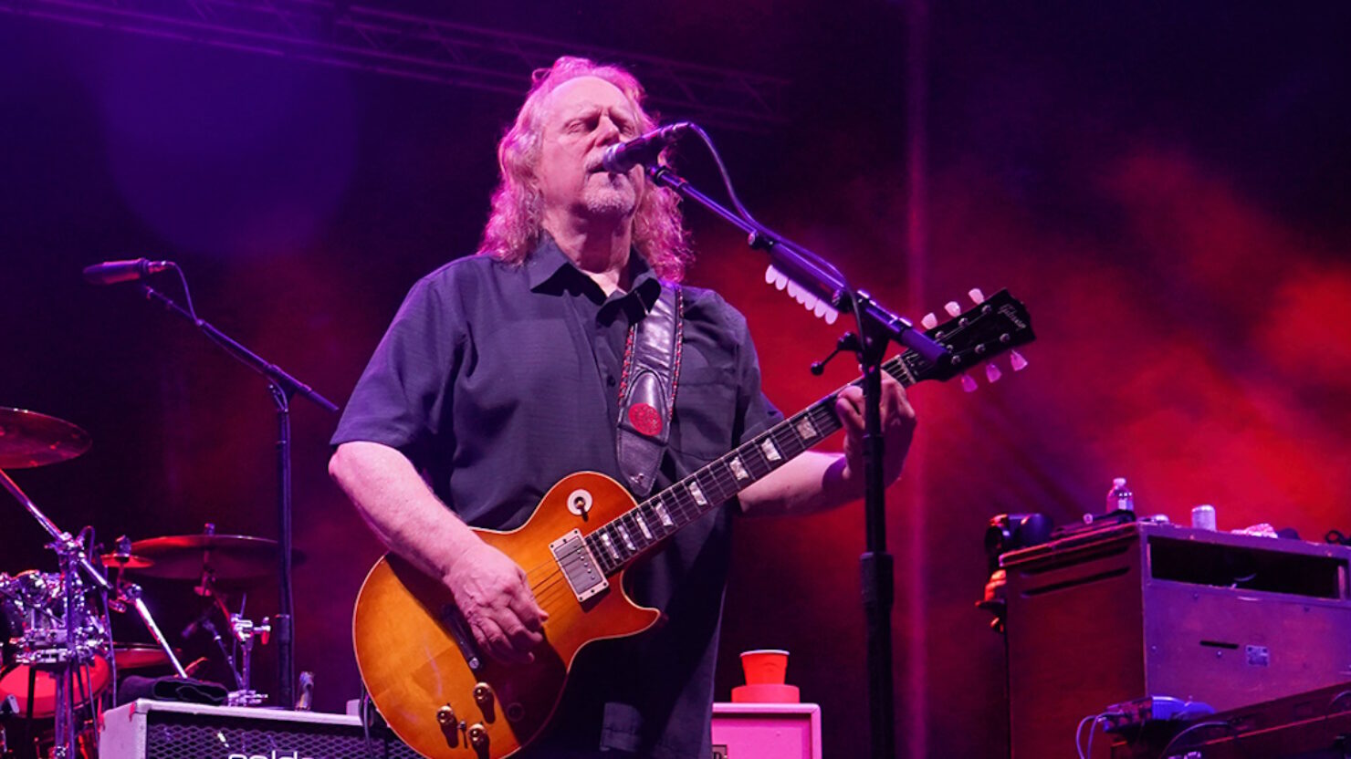 Le groupe de Warren Haynes est à la sortie du 2025 West Coast Spring Tour