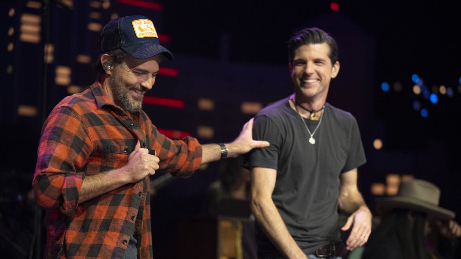 Regardez les frères Avett prouver que « nous sommes aimés » dans « Austin City Limits »