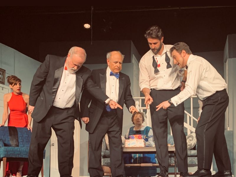 "Rumors" de Neil Simon livre son hilarité intemporelle à la Vienna Theatre Company