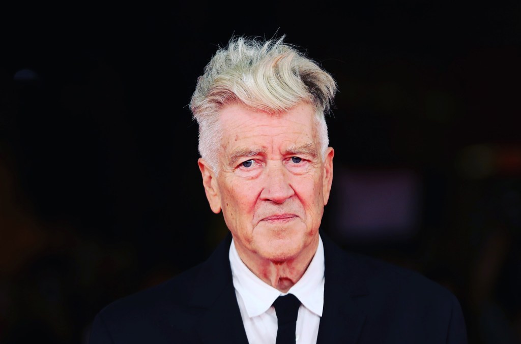 The Weeknd, Slash, Billy Corgan et bien d'autres pleurent la mort de David Lynch