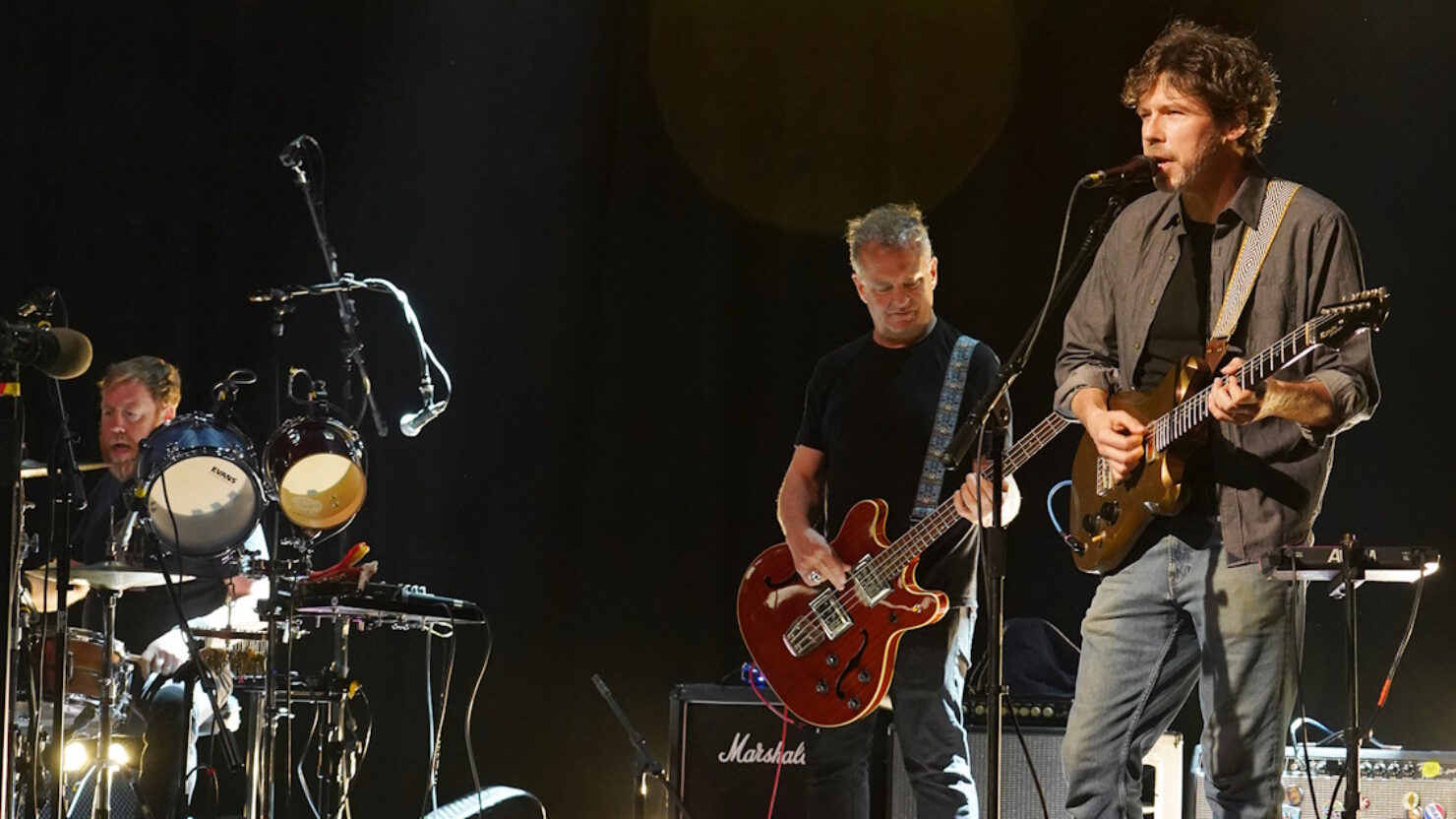 Joe Russo couvert presque Warren Zevon à Savannah