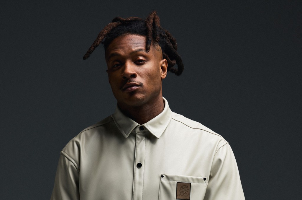 La star de la NFL DeAndre Hopkins parle Super Bowl Lix, Shaboozey Friendship & Boohooman Collection