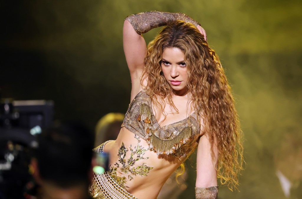 Le concert de Shakira de Medellín a été reporté en raison de problèmes de sécurité sur scène