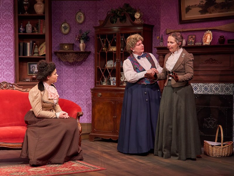 Les détectives victoriennes sont de retour sur l'affaire dans `` Escape From the Asylum ''