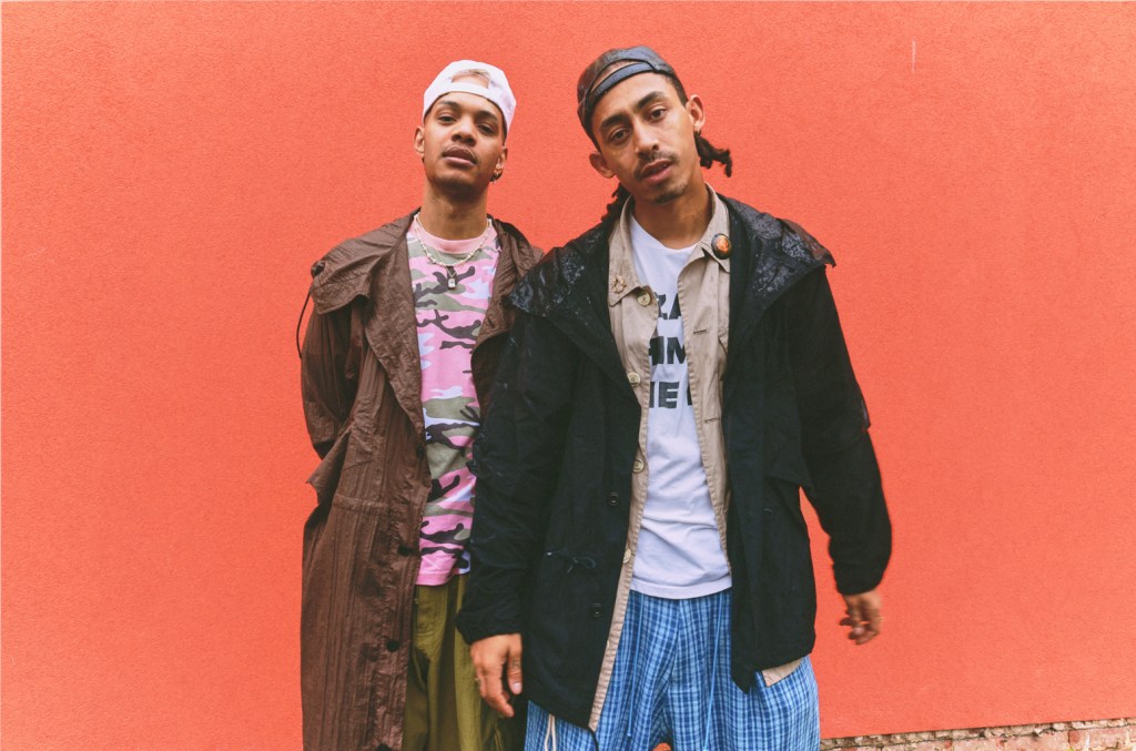 Rizzle donne un coup de pied sur le LP de retour percutant du groupe et se dirigeant vers l'espoir