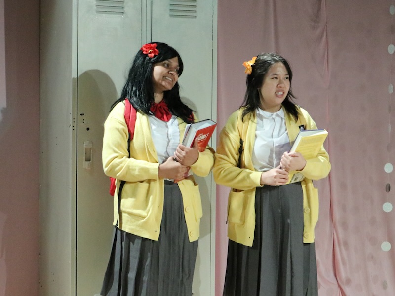 Deux adolescents précoces schémas en étrange `` sans pairs '' à Silver Spring Stage