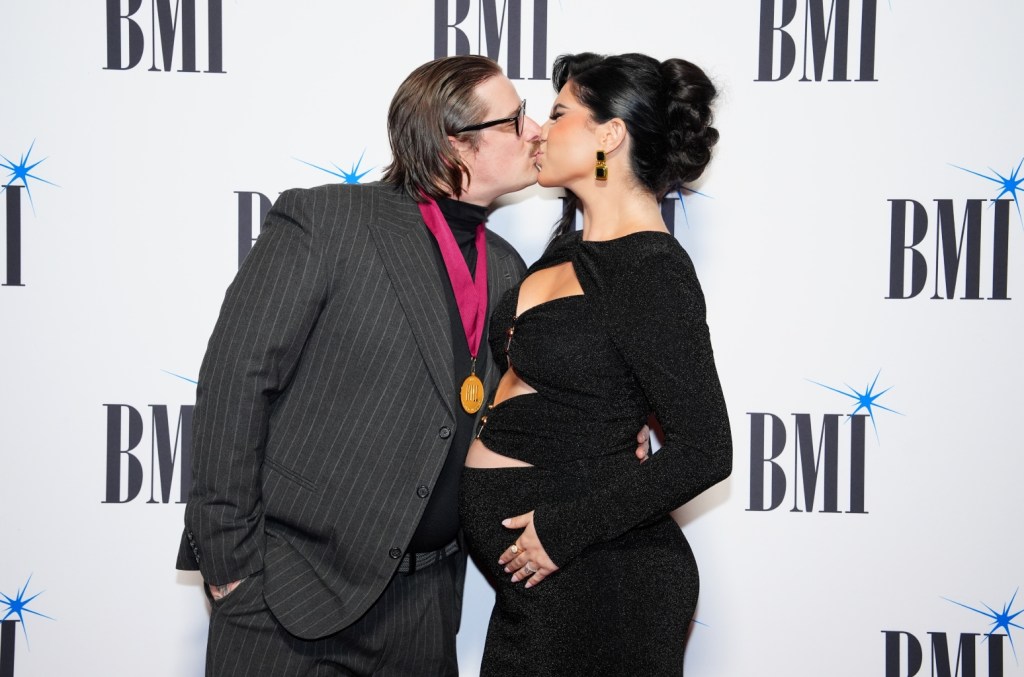 Hardy & Wife Caleigh Bienvenue First Child