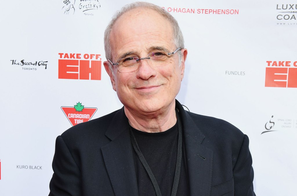 Le producteur Bob Ezrin renonce à la citoyenneté américaine, rentre au Canada