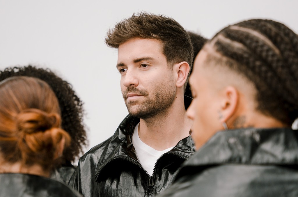 Pablo Alborán parle de nouveau single `` Clickbait, '