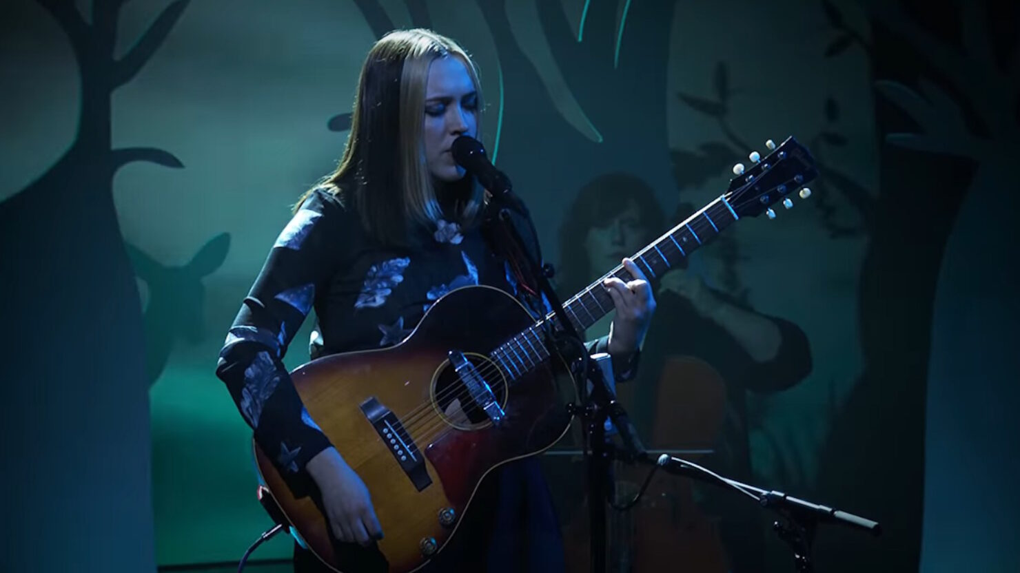 Regardez les performances de «pilote» fascinantes de la maman du football sur «Kimmel»