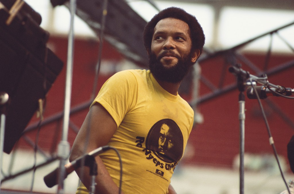 Tout le monde aime ce Roy Ayers Hit: 21 chansons qui échantillonnent `` Tout le monde aime le soleil ''