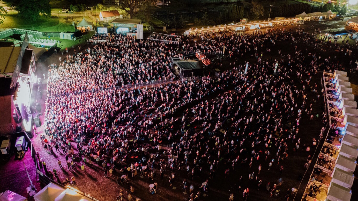 Lenny Kravitz, Sublime et plus de Saint-Louis à destination du 2025 Evolution Music Festival