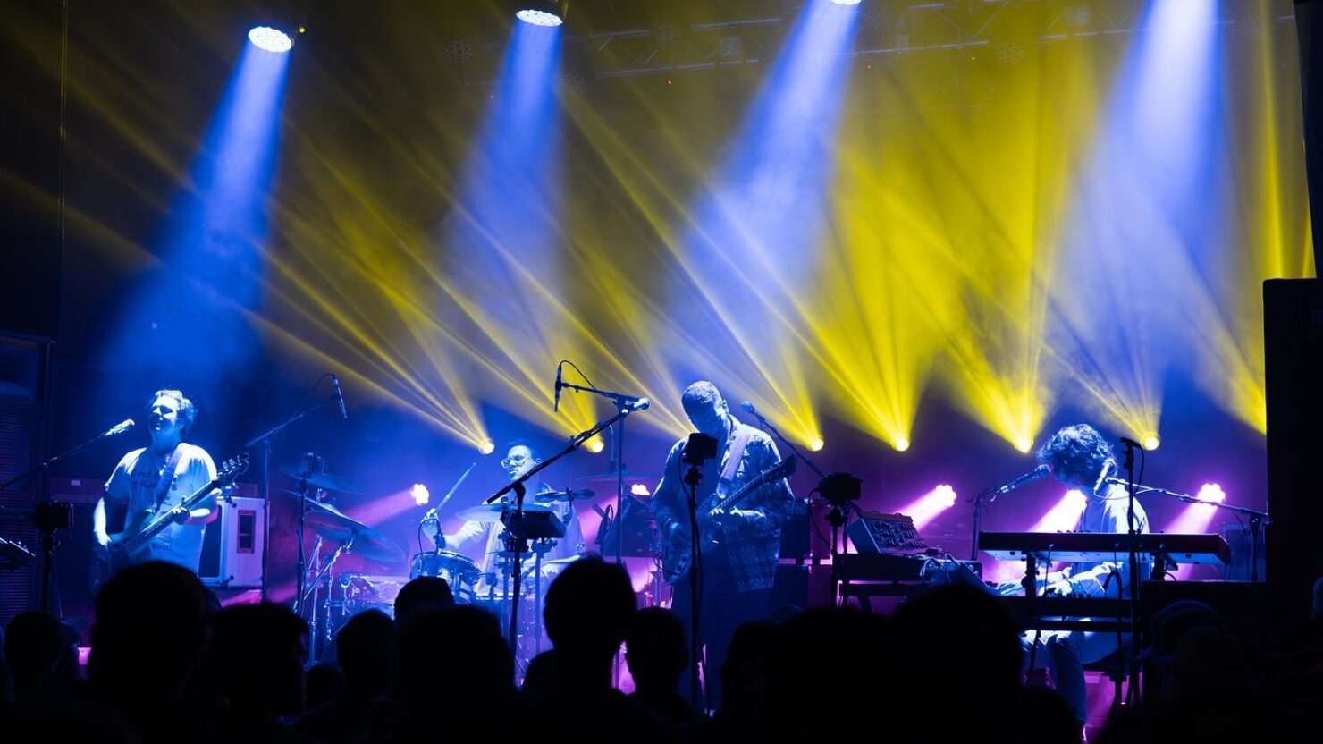 Eggy pousse de la petite couverture de l'exploit à Chattanooga