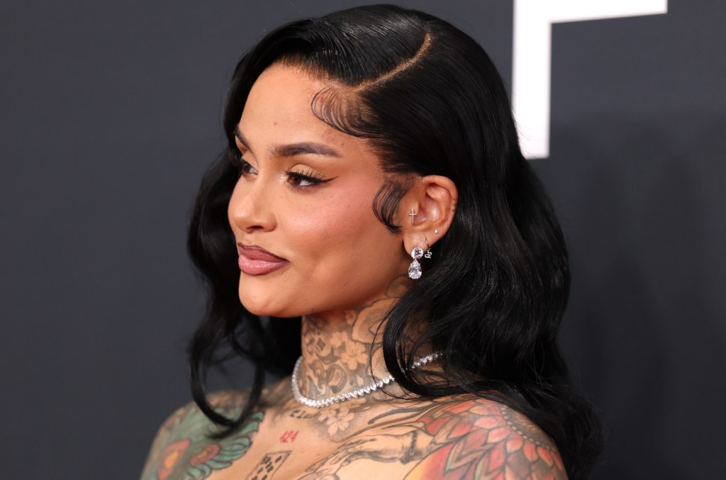 Kehlani répond aux performances de l'annulation de Cornell: «Je ne suis pas antisémite, je suis anti-génécide»