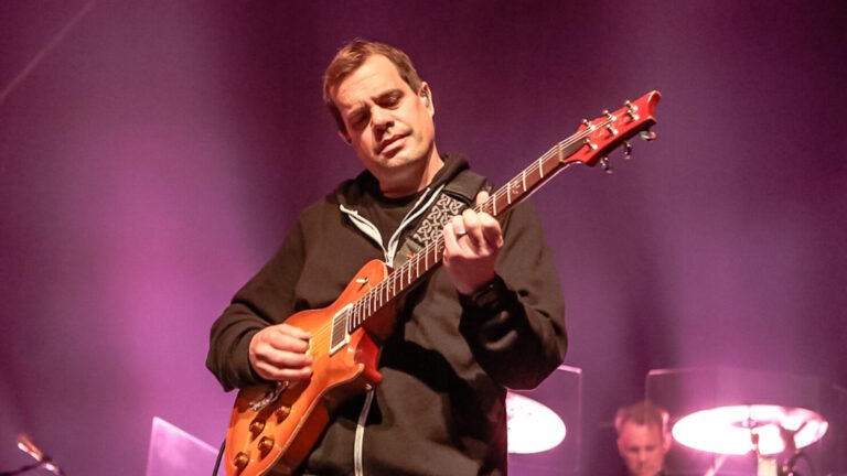 McGee d'Umphrey couvre Tenace D avec Andy Arthur Smith à Austin