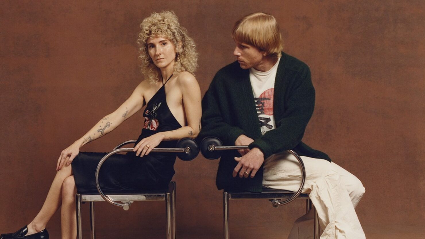 Tennis sort des pneus soufflés en 12 ans avant l'album et la tournée