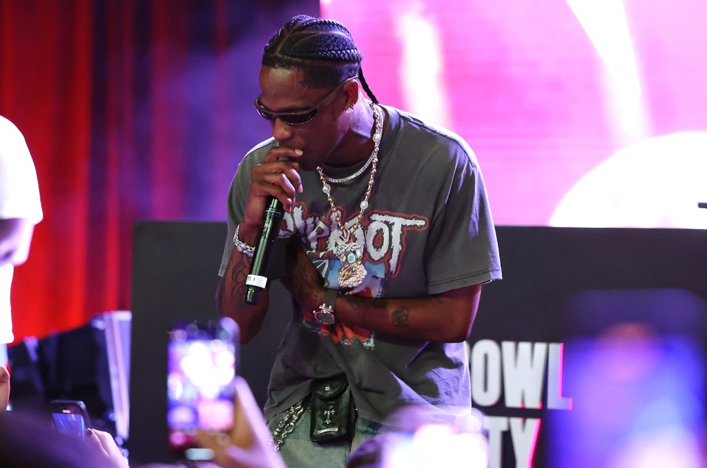 Travis Scott a surpris d'apprendre que l'acteur Adrien Brody fait des rythmes