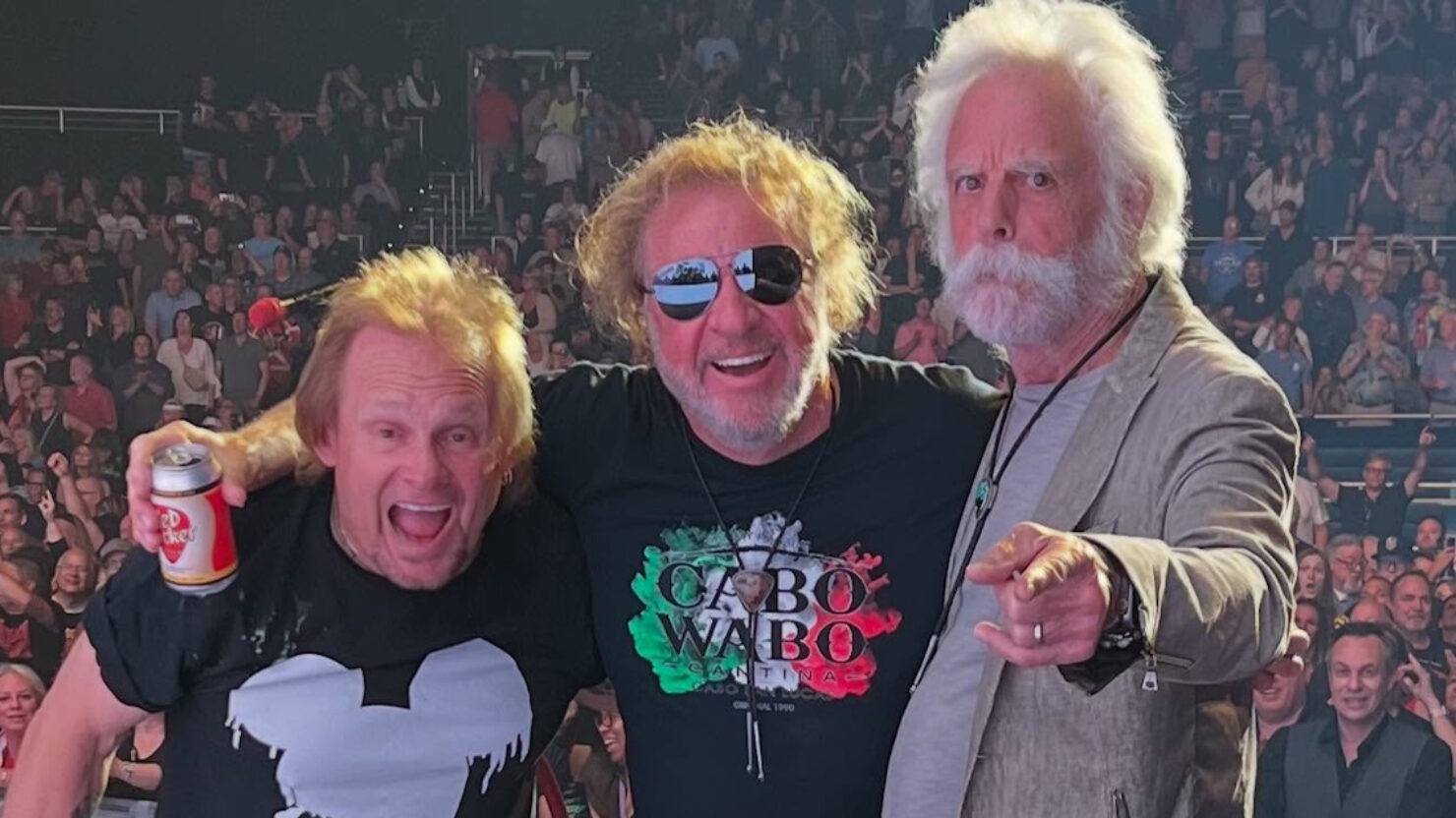 Bob Weir et Sammy Hagar prennent «Bad Motor Scooter» pour Joyride à Las Vegas