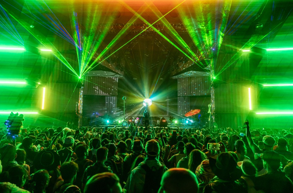 Lightning in a Bottle 2025 Photos exclusives: John Summit, Shygirl, Substronics et plus