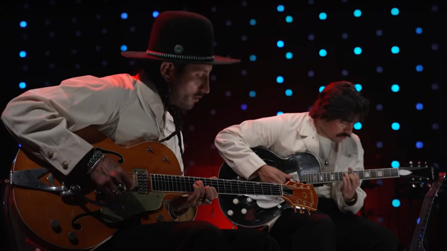 Hermanos Gutiérrez apportez des joyaux «Sonido Cósmico» à KEXP