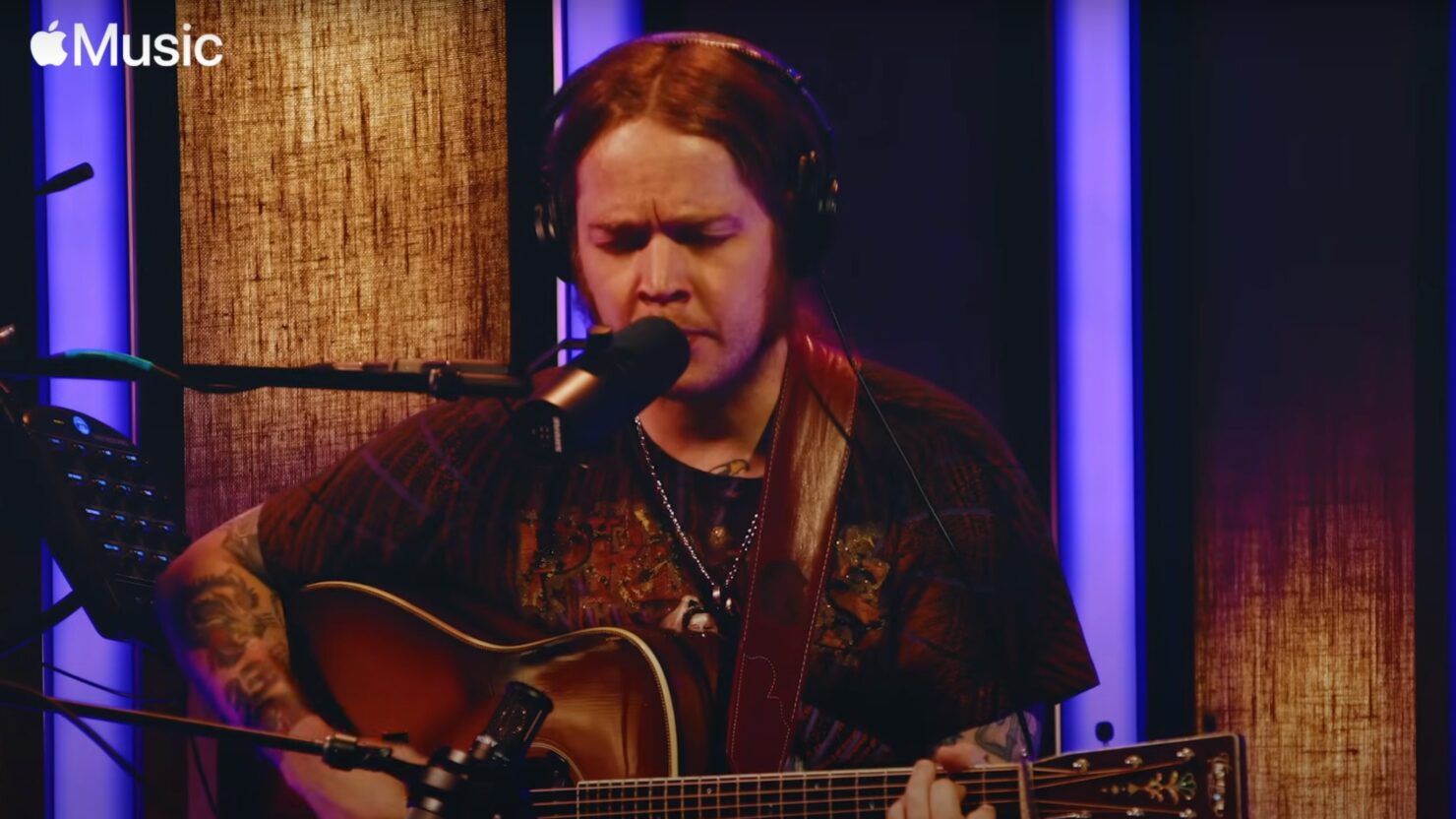 Billy Strings partage l'EP de «Apple Music Nashville Sessions avec Sam Bush, Cory Henry et plus