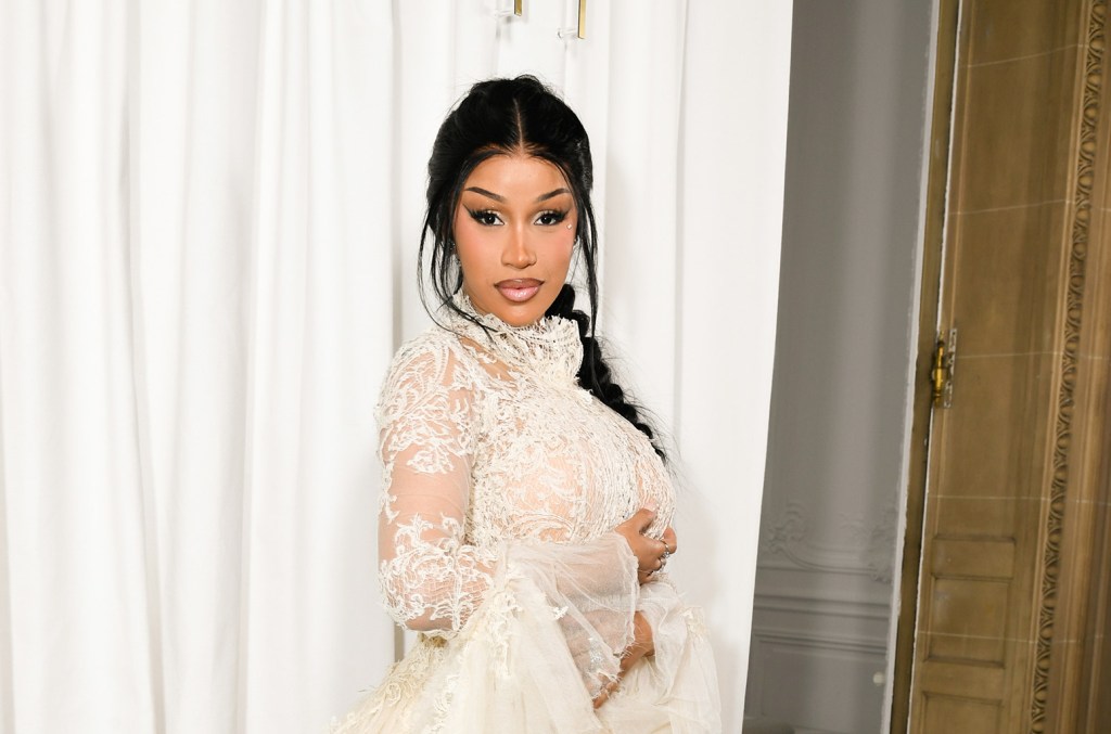 Cardi B s'ouvre sur le chapitre «très personnel» de la vie: «J'ai prouvé que les gens ont tort encore et encore»