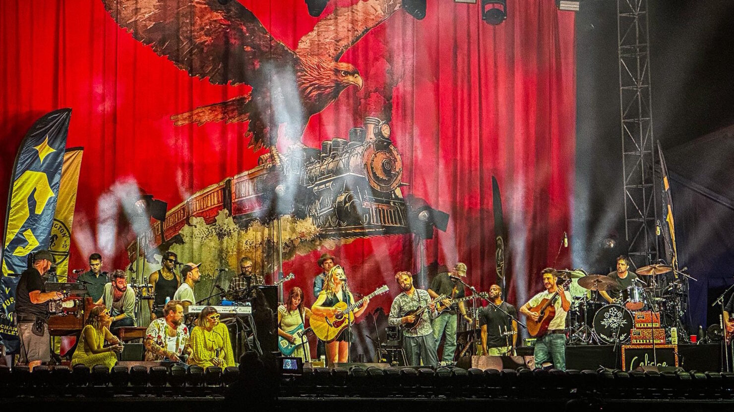 Noah Kahan, Mike Gordon & Grace Potter aident Mumford & Sons Fermer la tournée de renouveau ferroviaire au Vermont