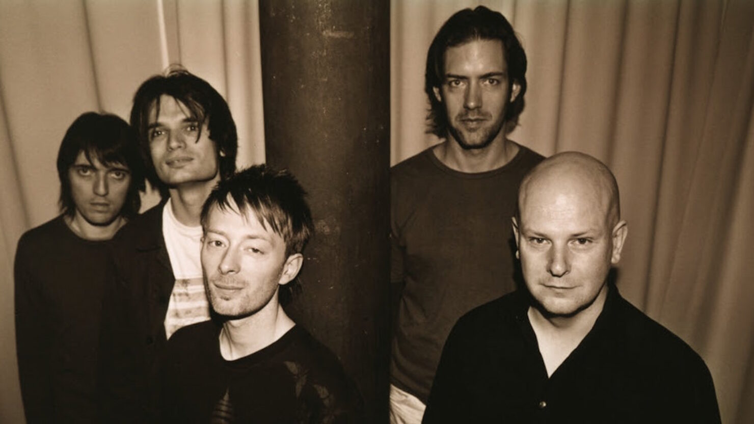 Radiohead surprend les fans avec `` Hail to the Thief Live Recordings 2003