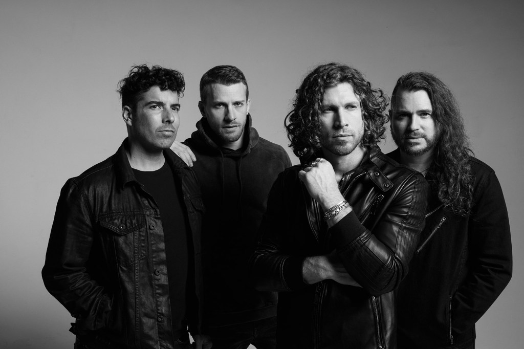 Rien de plus & Chris Daughtry Top Upplay Rock AirPlay avec «Freefall»