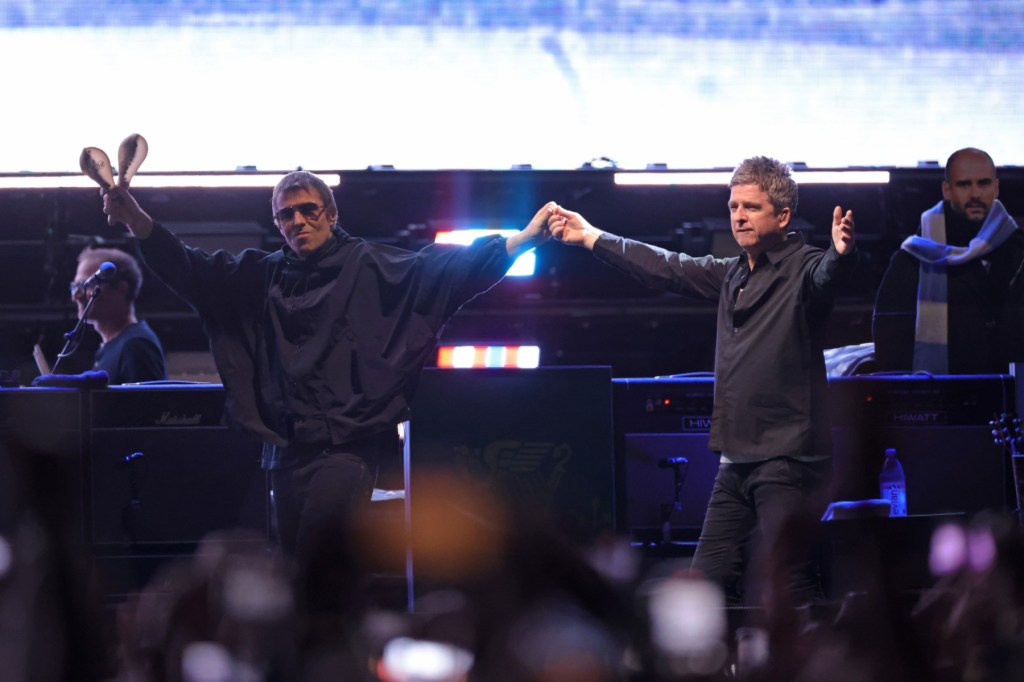 Oasis vibrations dans votre région des trois États: cinq meilleurs moments du Sentimental First Metlife Stadium Show