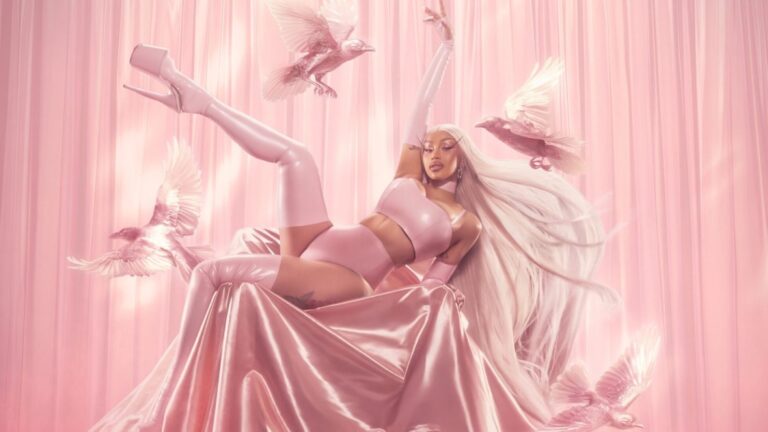 Cardi B Livres 1ère tournée en tête d'affiche