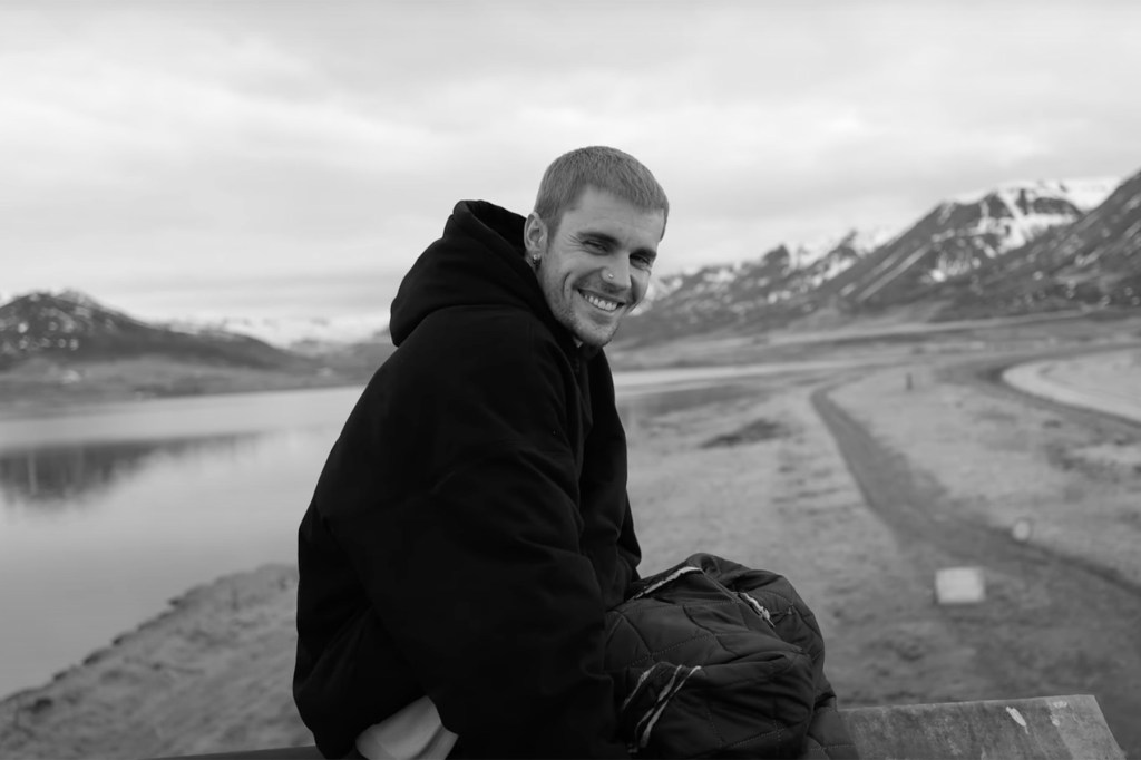 Coachella 2026: Sabrina Carpenter, Justin Bieber, Karol G à la une des journaux