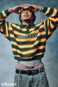 Photobooth de la Semaine de la musique latine du panneau d'affichage Ozuna 2025