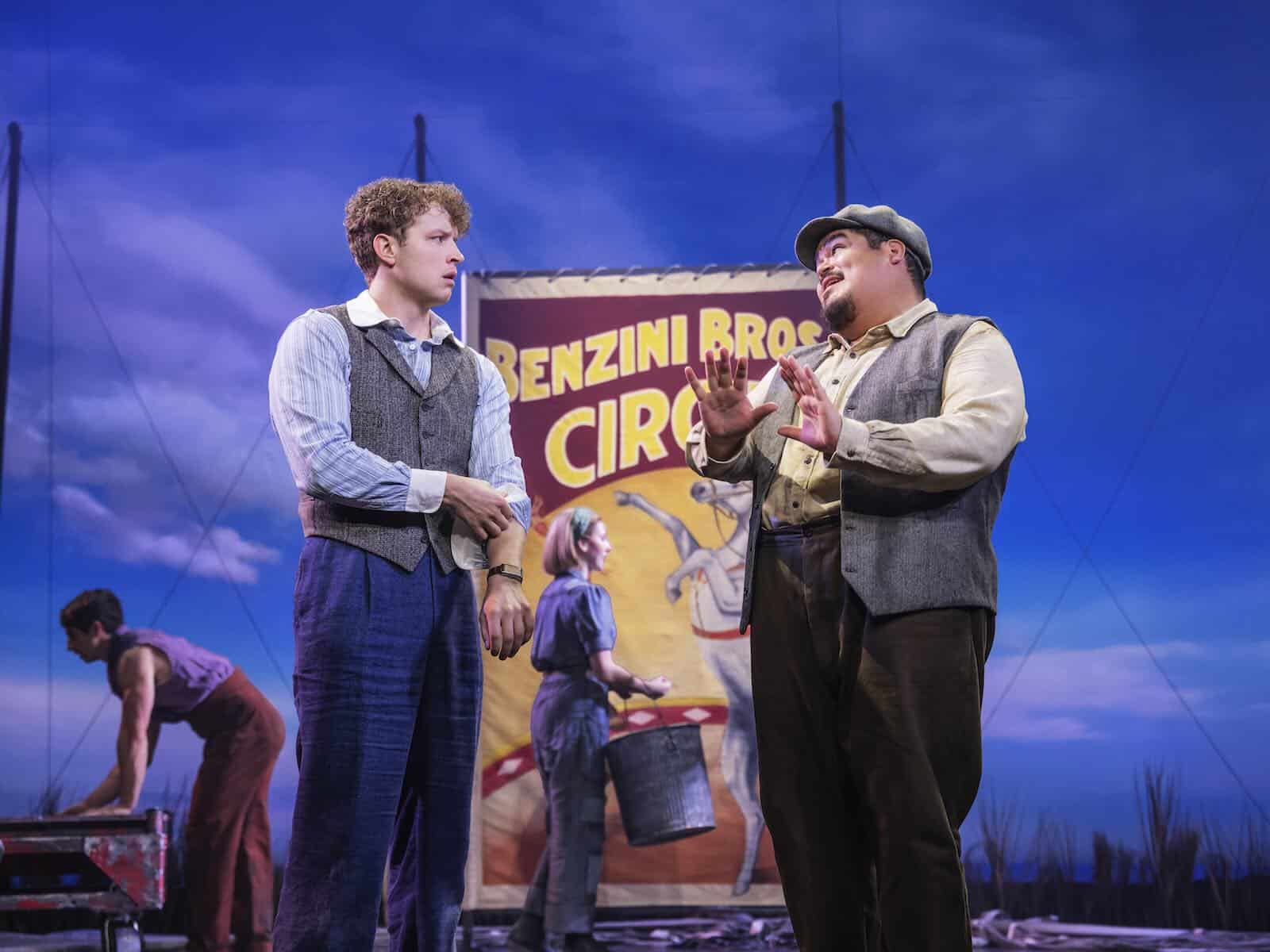 La crainte et l'émerveillement de «l'eau pour les éléphants» à l'hippodrome de Baltimore