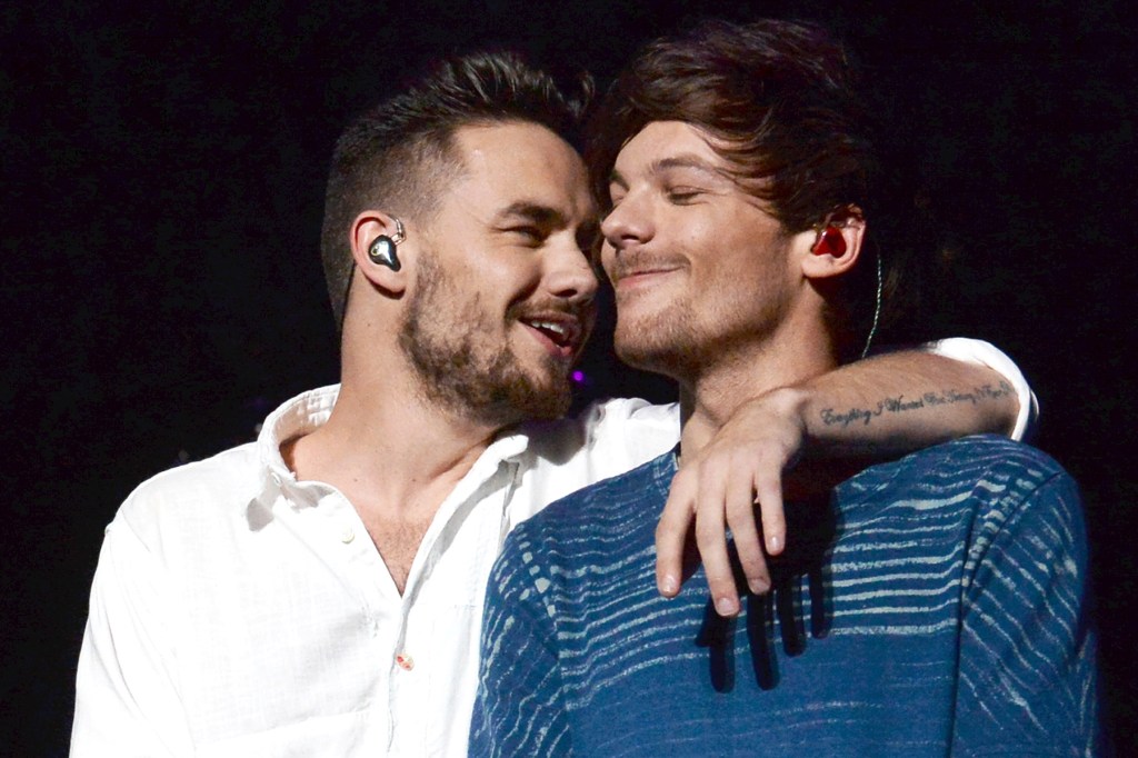 Louis Tomlinson qualifie la mort de Liam Payne d'"incroyablement difficile" : "Je n'ai jamais perdu un ami auparavant"