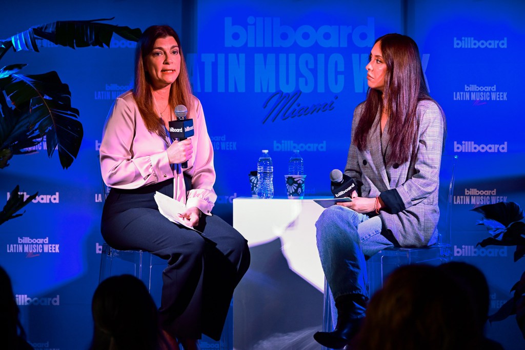 Un avocat chargé de l'immigration élimine les difficultés liées aux visas qui touchent les musiciens mexicains de la région : « Le fardeau repose sur l'artiste »