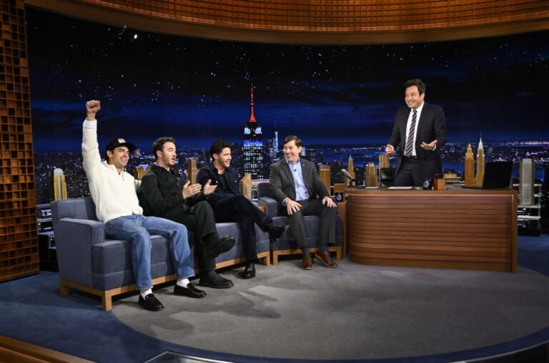 Après être devenu viral au Jonas Brothers Show, Scott Kelly admet qu&rsquo;il n&rsquo;en avait « jamais entendu parler »