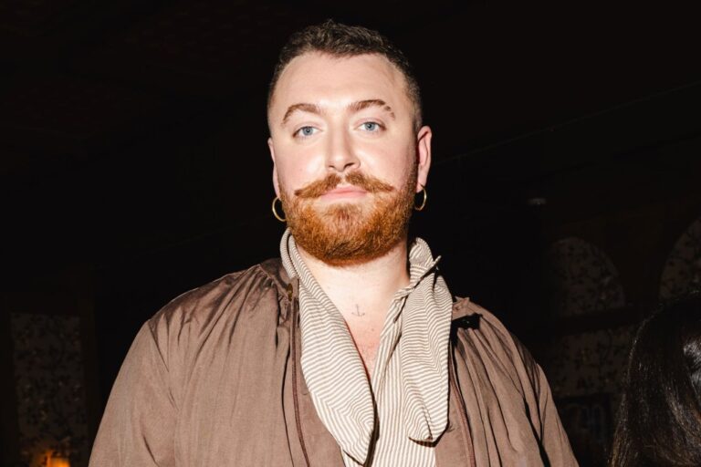 Sam Smith parle du « cauchemar » de subir une liposuccion à 13 ans : « J&rsquo;étais tellement taquiné »