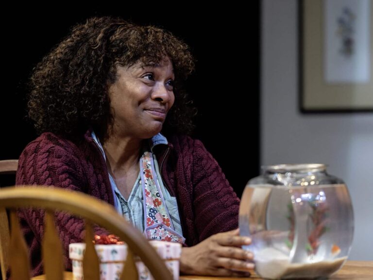 Une vie profondément touchante illumine les « bougies d&rsquo;anniversaire » à la 1ère étape