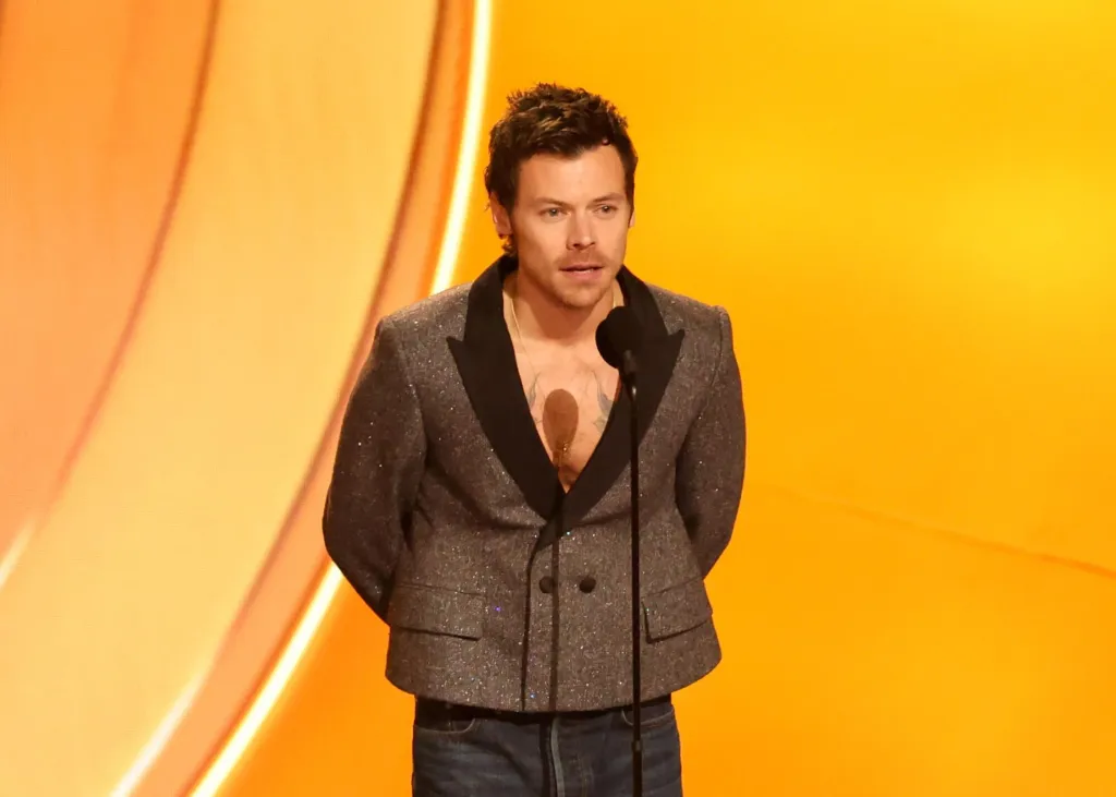 "Les plus grands moments historiques de Harry Styles avant" Kiss All the Time ". Disco, de temps en temps'