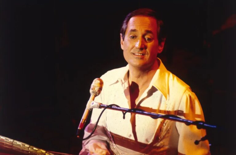 Le plus grand hit du Billboard Hot 100 de Neil Sedaka : « Rompre est difficile à faire » et au-delà
