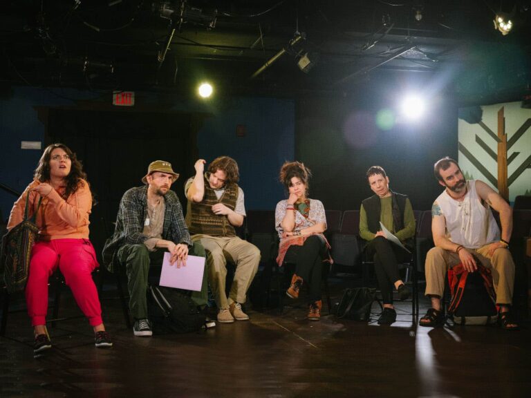 Beaucoup de choses vont sans dire dans « Small Mouth Sounds » au Maryland Ensemble Theatre