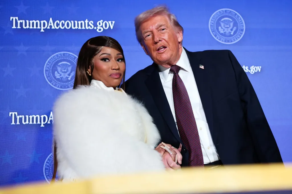 Donald Trump déclare « J'aime Nicki Minaj » lors de la réception du Mois de l'histoire des Noirs à la Maison Blanche : « Elle comprend »