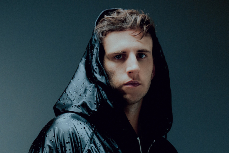 ILLENIUM se classe quatrième au premier rang du classement des meilleurs albums dance avec « Odyssey »