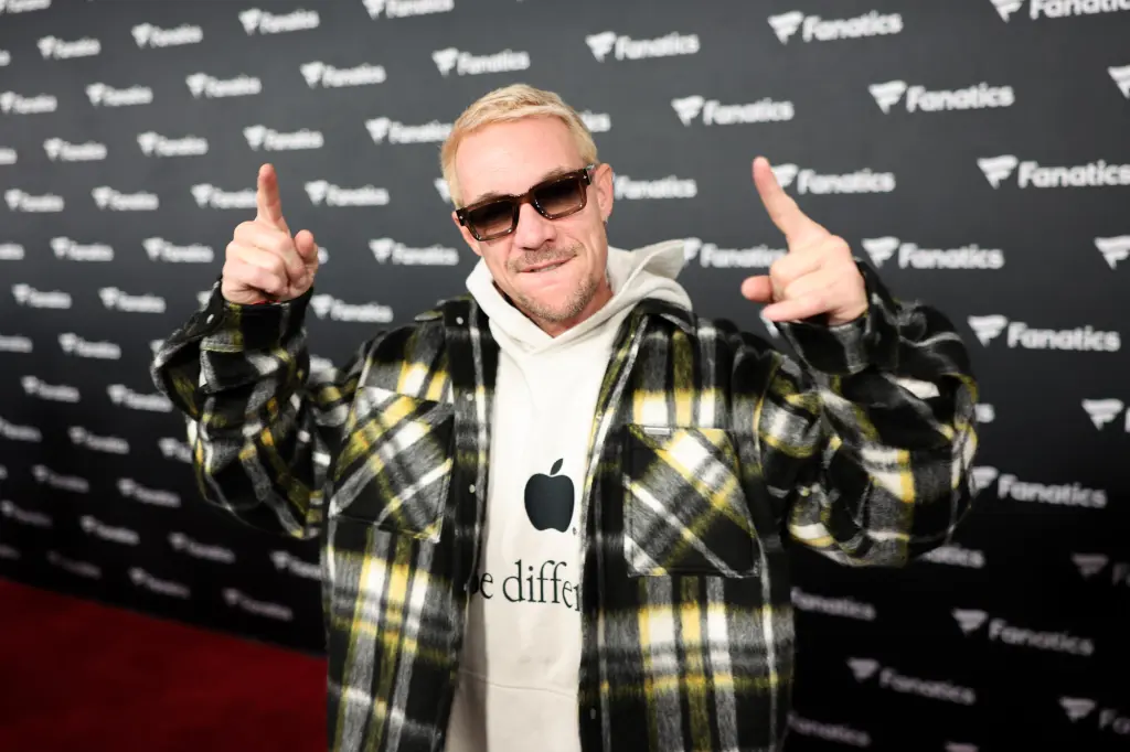 Le Major Lazer de Diplo est prêt pour la cérémonie de clôture des Jeux olympiques d'hiver de 2026